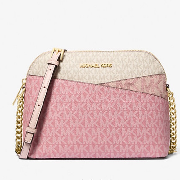 Michael Kors Jet Set Travel Md Color-Block Signature Logo Crossbody
Powder Blush - Picture 5 of 16